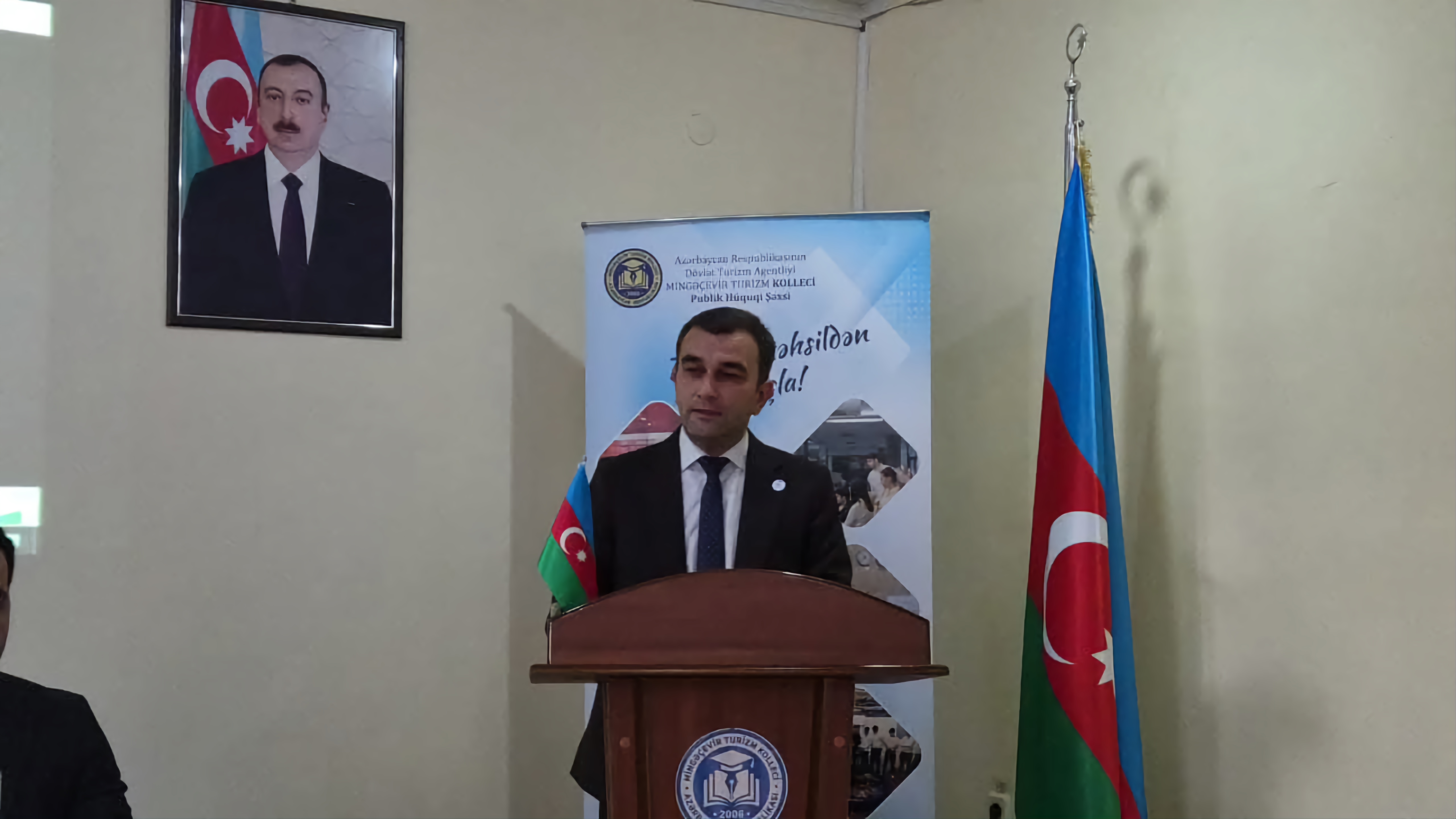 YAP Mingəçevir şəhər təşkilatında silsilə görüşlər davam edir: Növbəti tədbir Mingəçevir Turizm Kollecində keçirilib