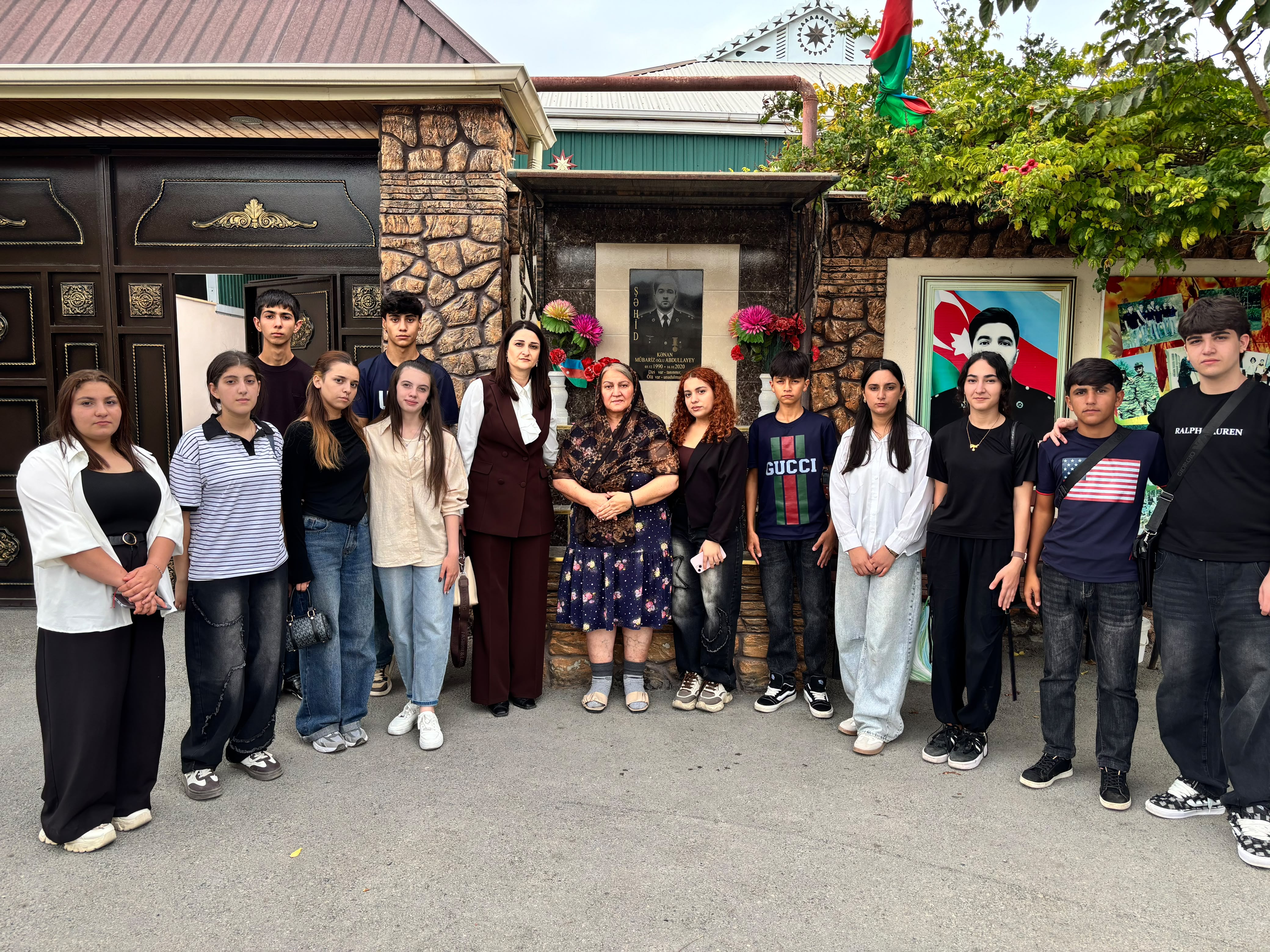 Mingəçevir Turizm Kollecinin tələbələri 44 günlük Vətən müharibəsi şəhidi Kənan Abdullayevin evində olublar
