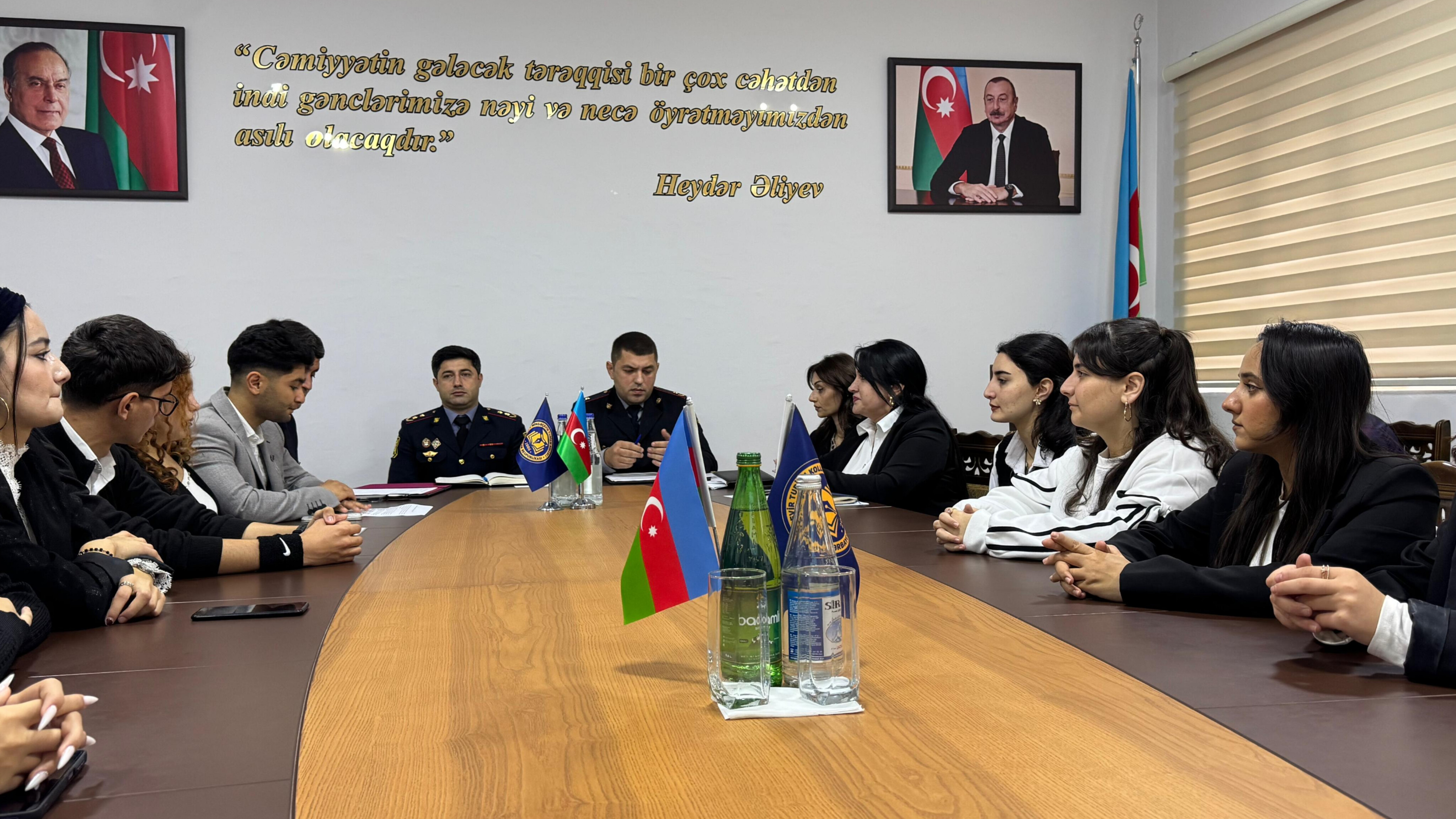 Mingəçevir Turizm Kollecində “İnsan alverinə qarşı mübarizə – insan hüquqlarının və azadlığının qorunması” mövzusunda maarifləndirici tədbir keçirilib